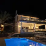 Casa Montelado ヴィラ
